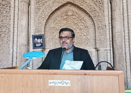 فرماندار اردستان: فرهنگ ازدواج نیازمند تغییر است/ گرانی برخی کالاها در شهرستان قابل توجیه نیست
