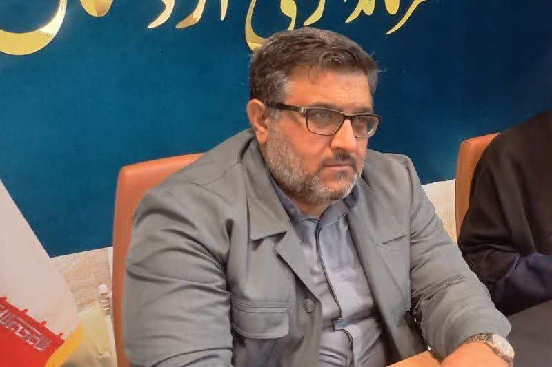 فرماندار اردستان: برای جذب سرمایههای بزرگ باید موانع را کنار بزنیم