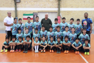 ⚽️ پایان یک تابستان فوتسالی با ۷۰ نونهال و نوجوان اردستانی